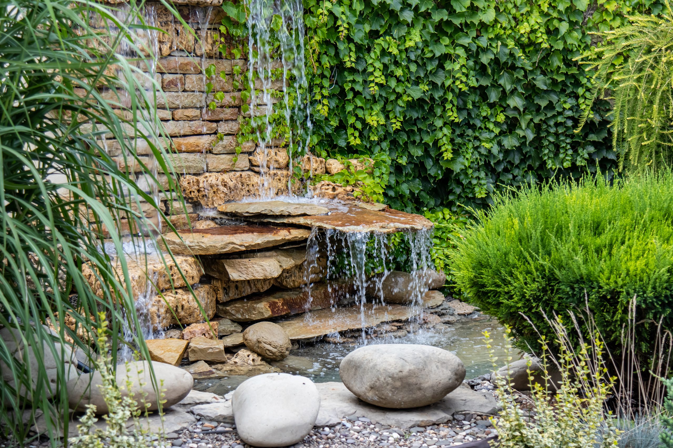 Garden Water Feature Installers Mitcham CR4